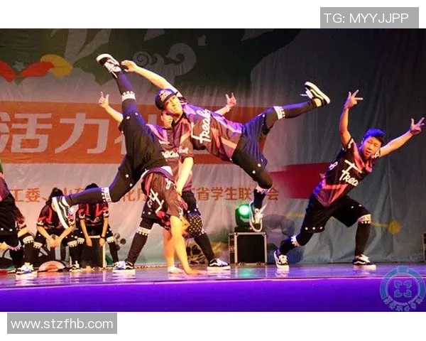 全国街舞大赛特别报道：武汉攀岩队如何成功转型为街舞团队的精彩历程