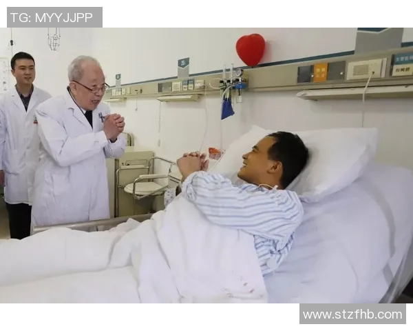 从巅峰到低谷解析迅速陨落的足球明星背后的故事与教训 从巅峰到低谷解析迅速陨落的足球明星背后的故事与教训