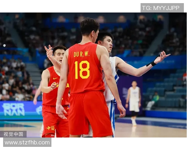 杭州篮球队快攻战术解析与实战应用探讨